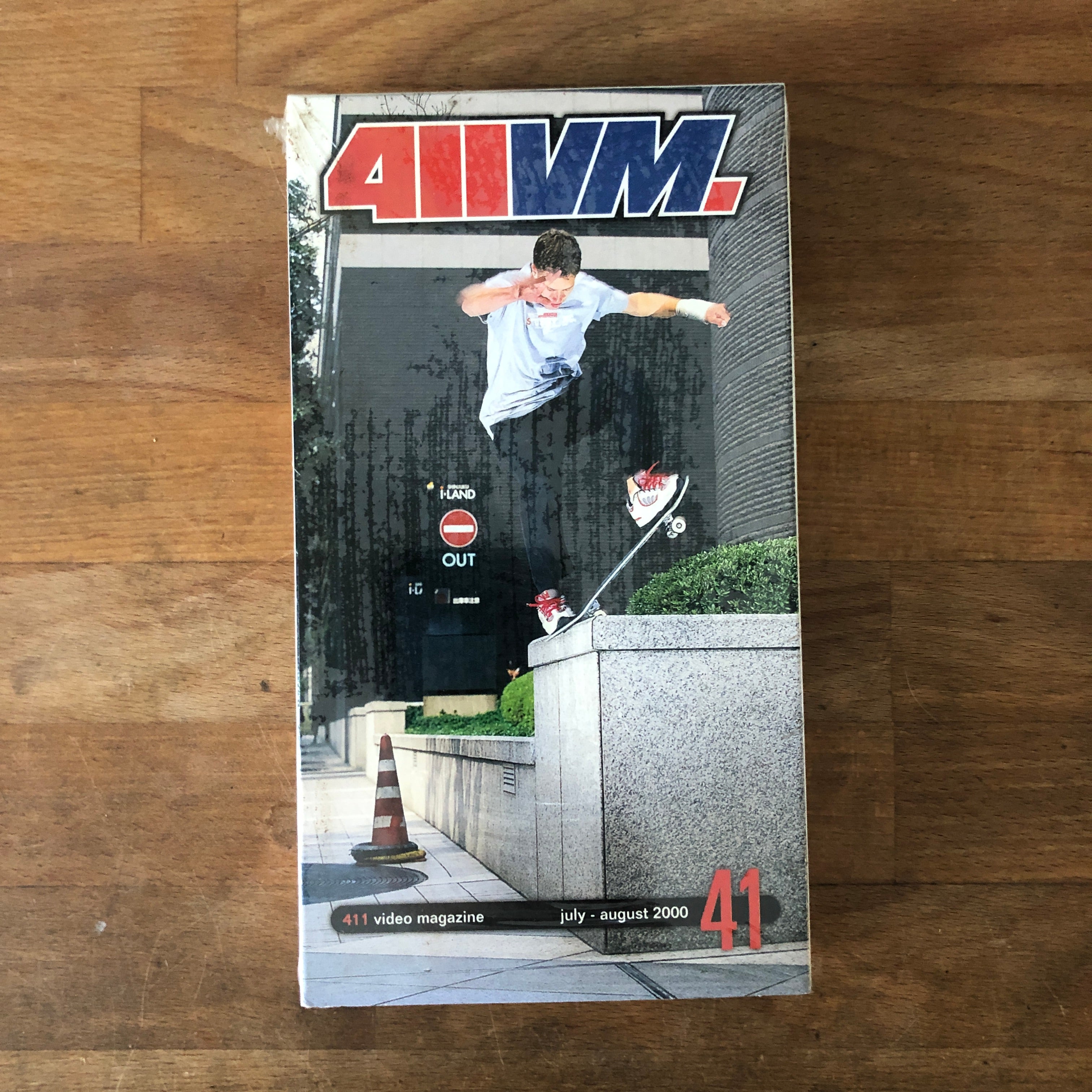 411_41VHS_front.jpg?v=1589170714
